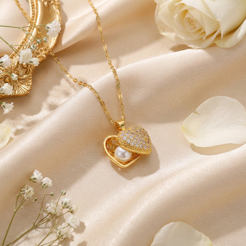Golden Heart Pearl Crystal Necklace