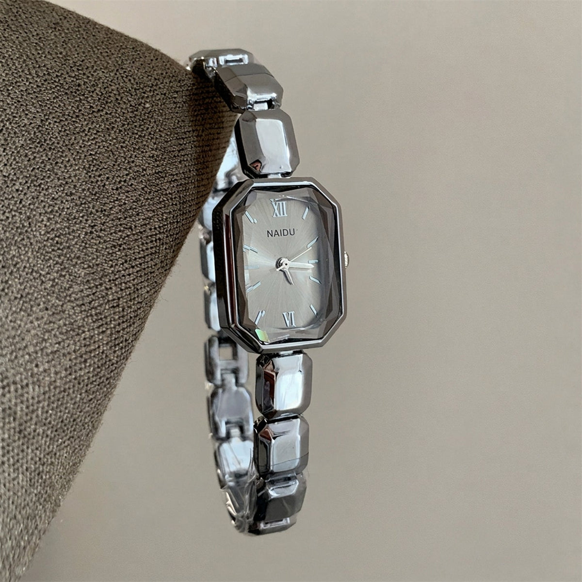 Silver Luxe Facet Bracelet Watch